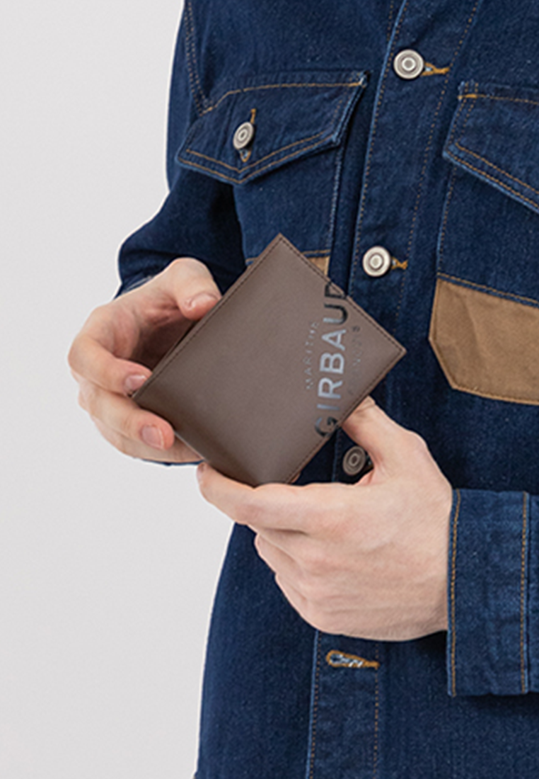 Lucca Bifold Wallet