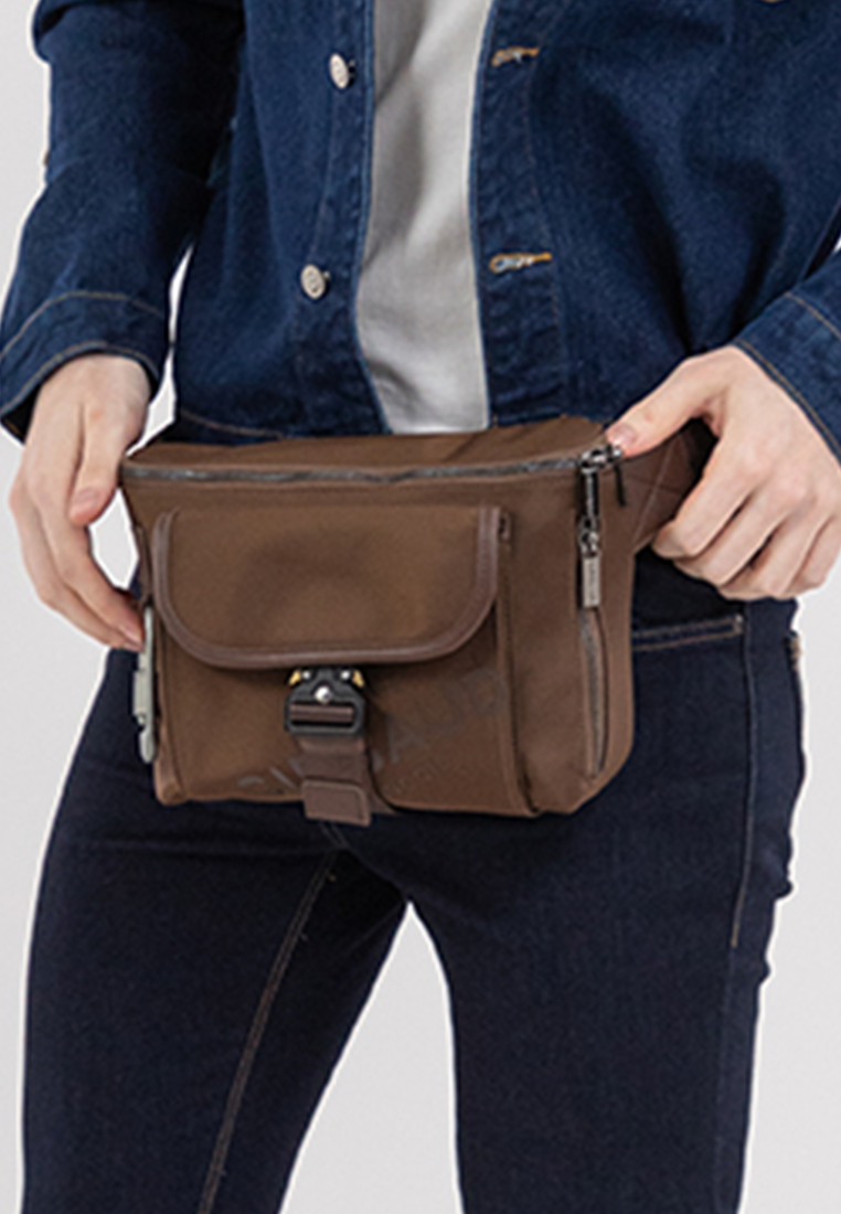 Lev Belt Bag