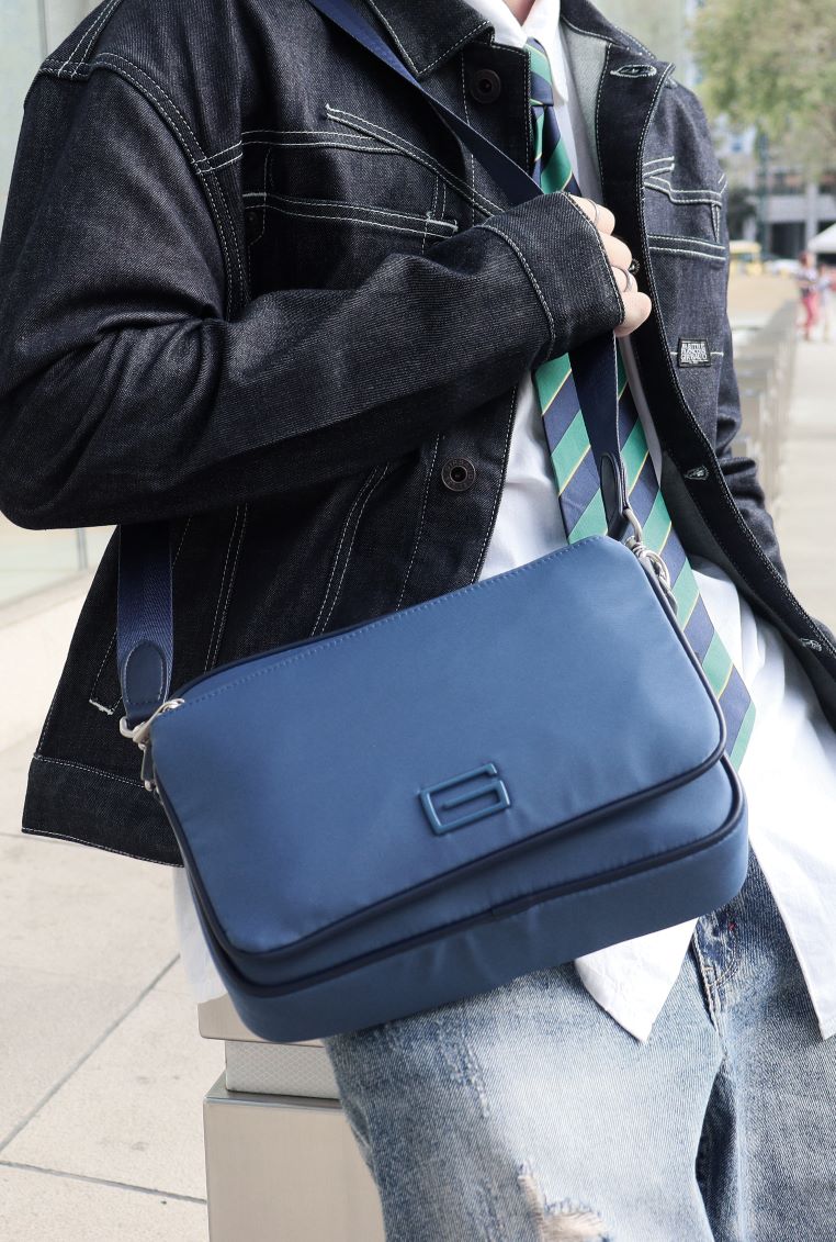 CG Horizon Blue Detachable Sling Bag Marithé + François Girbaud